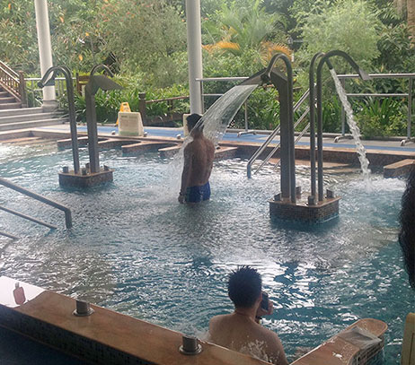 projeto de piscina spa para hotel de férias

